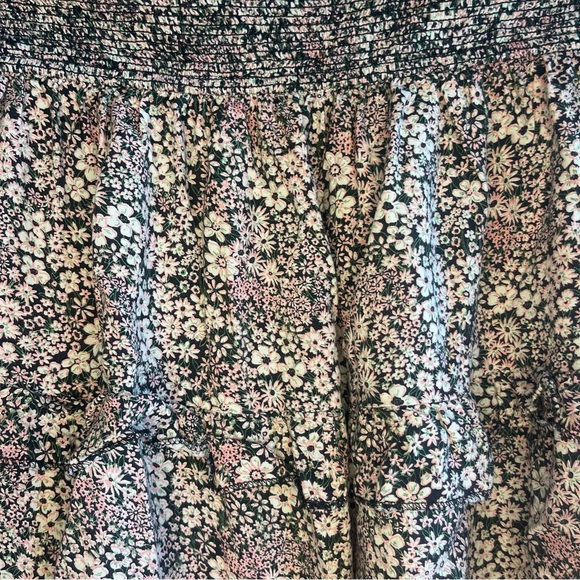 Japan two-piece floral set in size XL - Picture 2 of 8